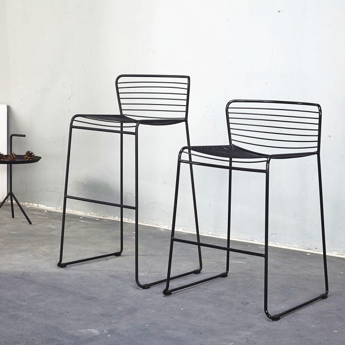 DESIGN BAR STOOL