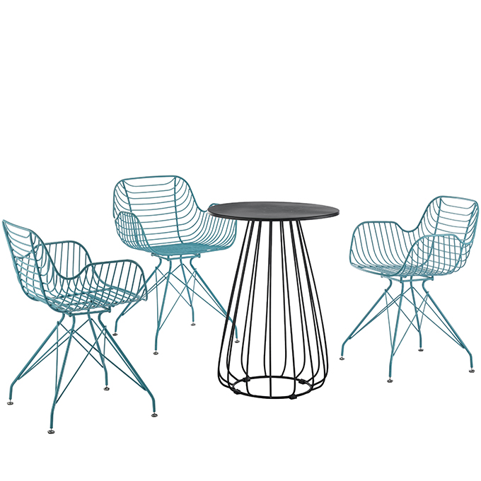 outdoor metal table