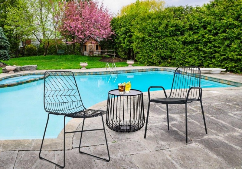 What is GARDEN FURNITURE popular trend in 2021 ? bzmaka