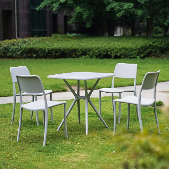 Market Leading Furniture Manufacturer | MAKA
