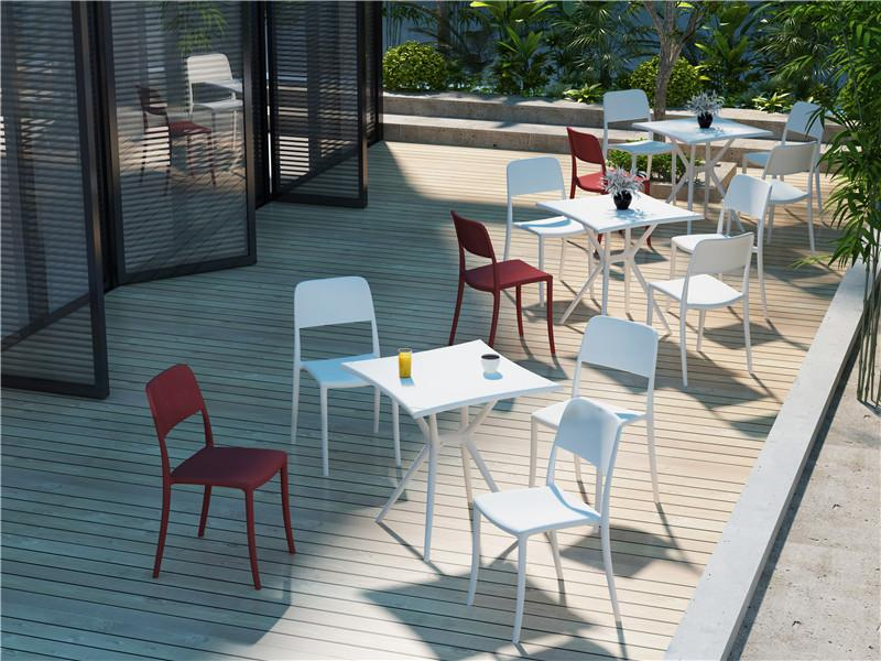 Top 5 Reasons Why Commercial Grade Furniture is Perfect for Your