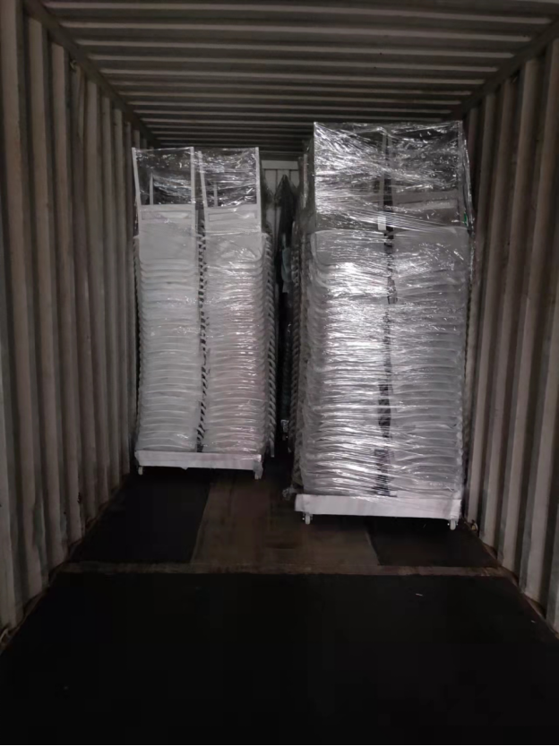 7 Tips to Help Your Stack Your Restaurant Chairs Safely | bzmaka