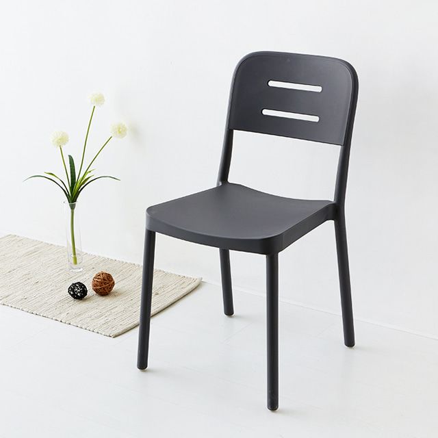 Why black and white dining chairs are the most popular? bzmaka