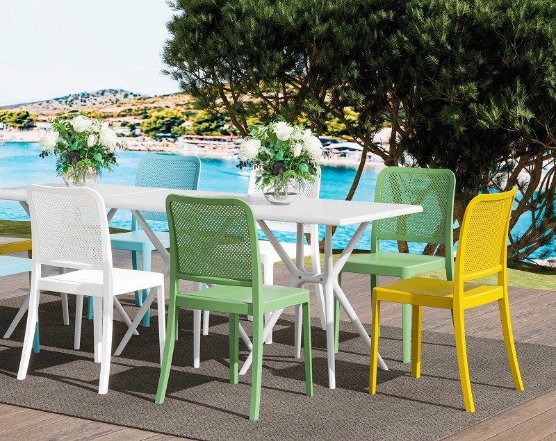 Exploring Different Designs and Styles of Resin Outdoor Chairs bzmaka